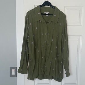 Isaac Mizrahi Olive Green Shirt women’s size xl 55% linen